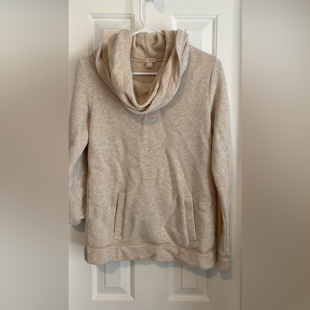 Womans size Small cowl neck JCREW sweater! EUC very soft and cuddly